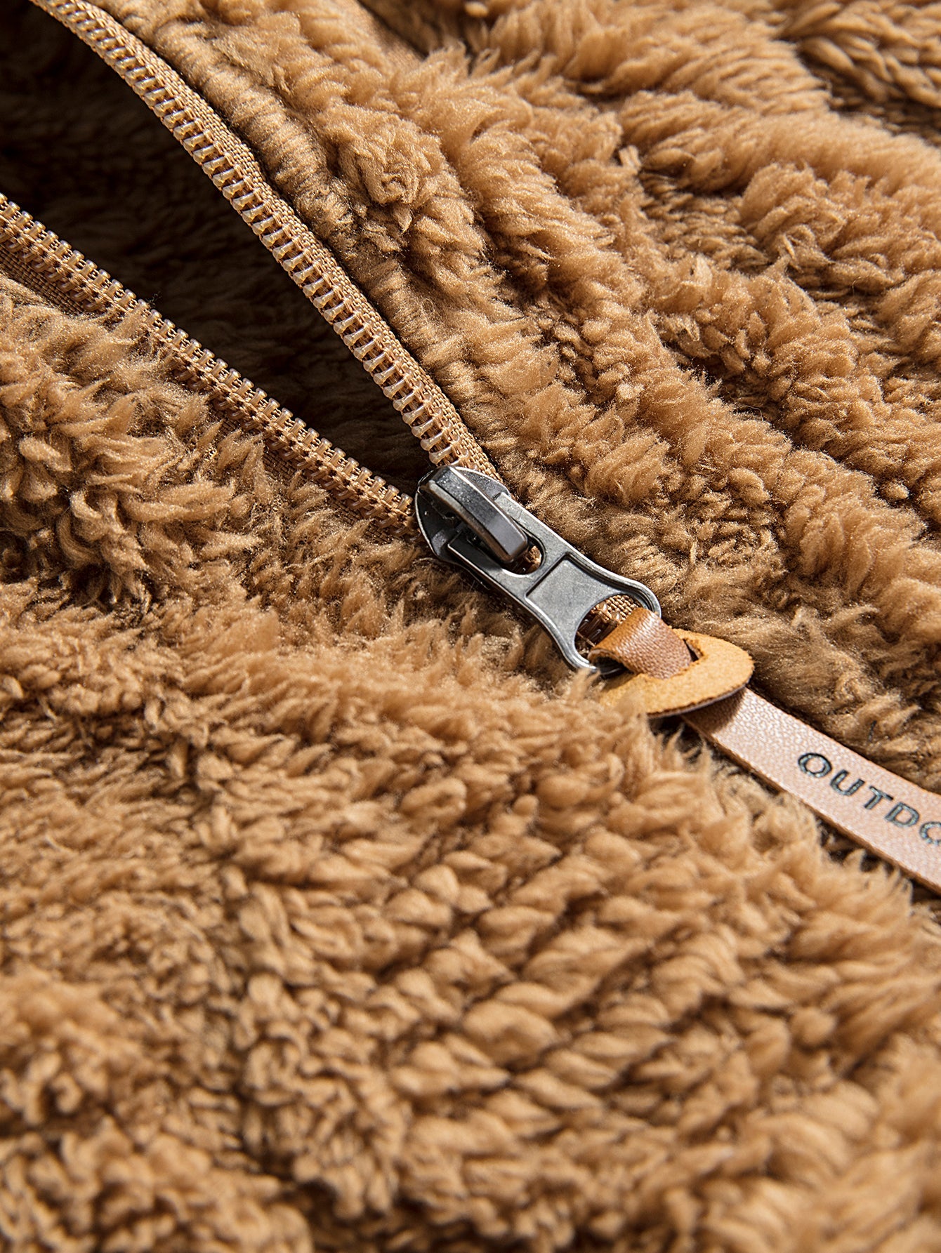 Felpa con Cappuccio “Geometric Jacquard”